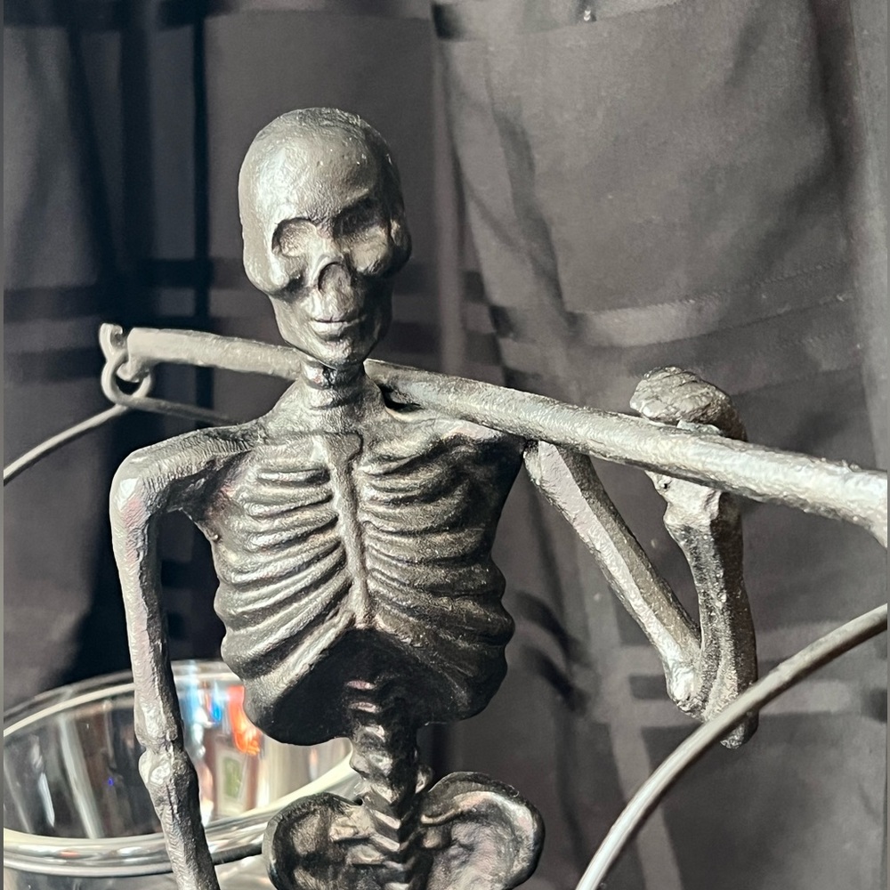NWOB Pottery Barn Walking Dead Skeleton Double Snack Server 🦴 Condiment Set 💀 - Picture 5 of 10